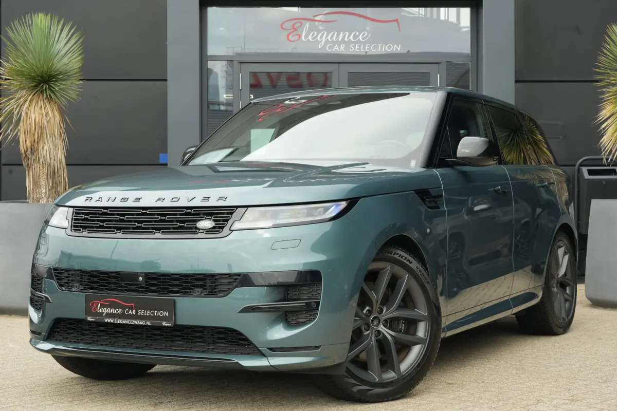 3.0 P440e Dynamic HSE | PHEV | PANO | Meridian | 360 | HUD | Land Rover Range Rover Sport P440e Dynamic HSE 441 PK Plug-in Hybrid met 3.0 zescilinder benzinemotor en 8-traps automatische tra