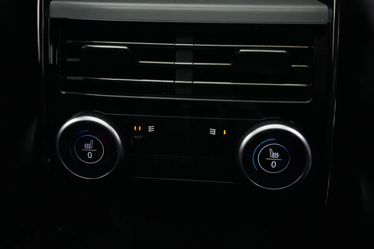 3.0 P440e Dynamic HSE | PHEV | PANO | Meridian | 360 | HUD | Land Rover Range Rover Sport P440e Dynamic HSE 441 PK Plug-in Hybrid met 3.0 zescilinder benzinemotor en 8-traps automatische tra