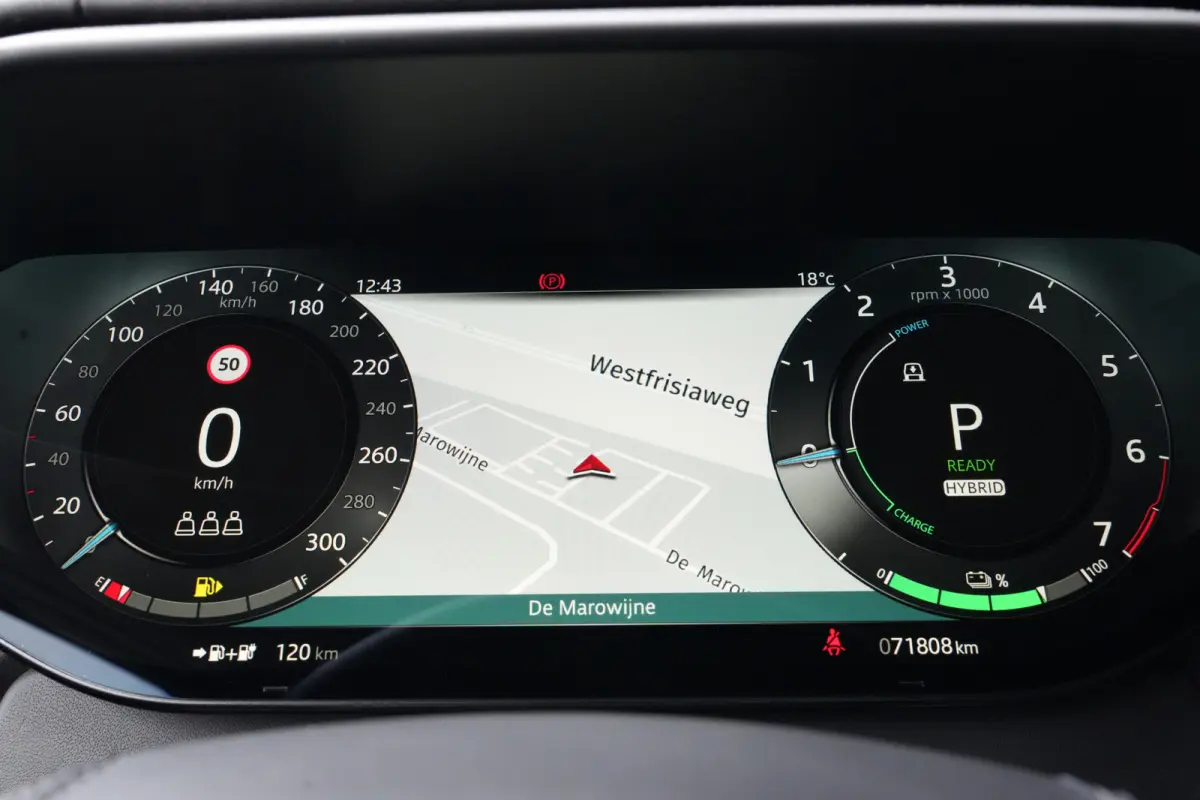 3.0 P440e Dynamic HSE | PHEV | PANO | Meridian | 360 | HUD | Land Rover Range Rover Sport P440e Dynamic HSE 441 PK Plug-in Hybrid met 3.0 zescilinder benzinemotor en 8-traps automatische tra