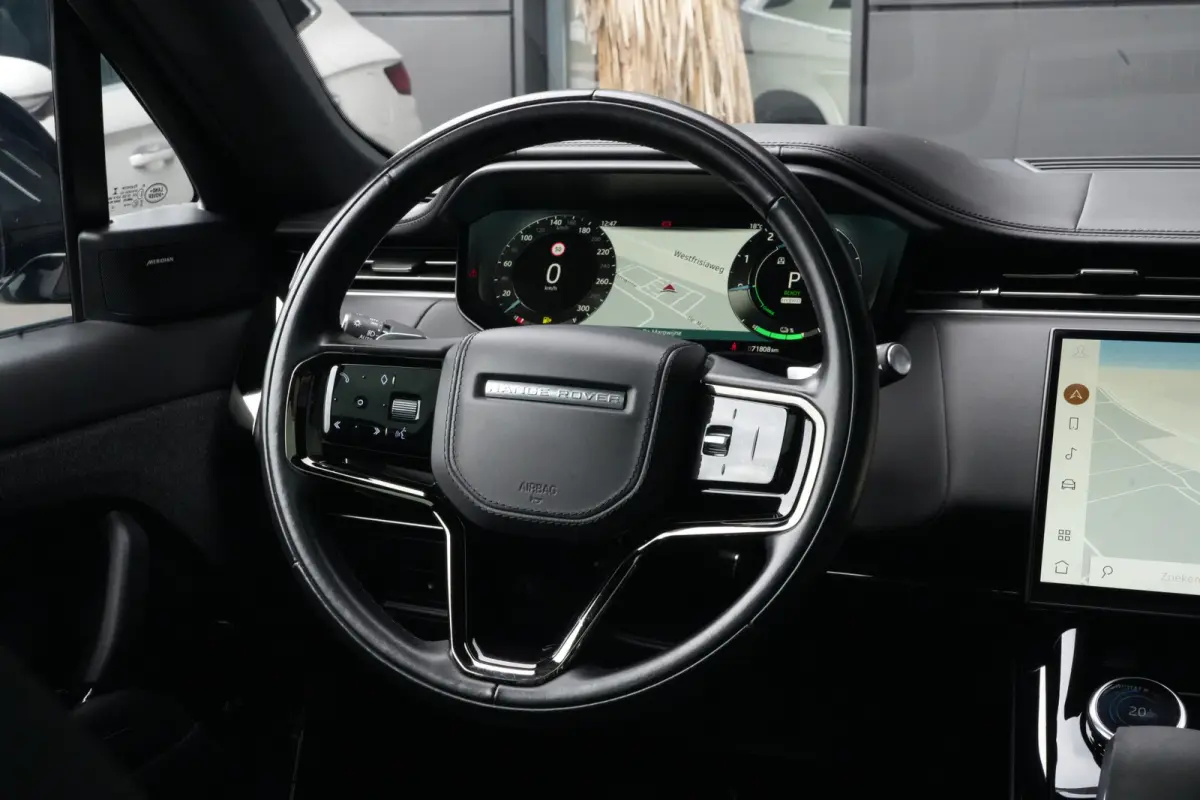 3.0 P440e Dynamic HSE | PHEV | PANO | Meridian | 360 | HUD | Land Rover Range Rover Sport P440e Dynamic HSE 441 PK Plug-in Hybrid met 3.0 zescilinder benzinemotor en 8-traps automatische tra