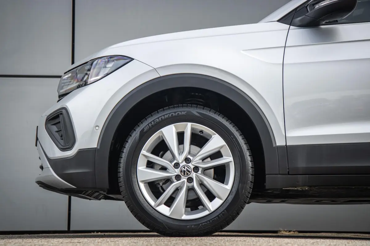 1.0 TSI 115pk DSG Life Edition | Trekhaak Afneembaar | Stoelverwarming | Navigatie | Parkeersensoren | 17'' Velgen