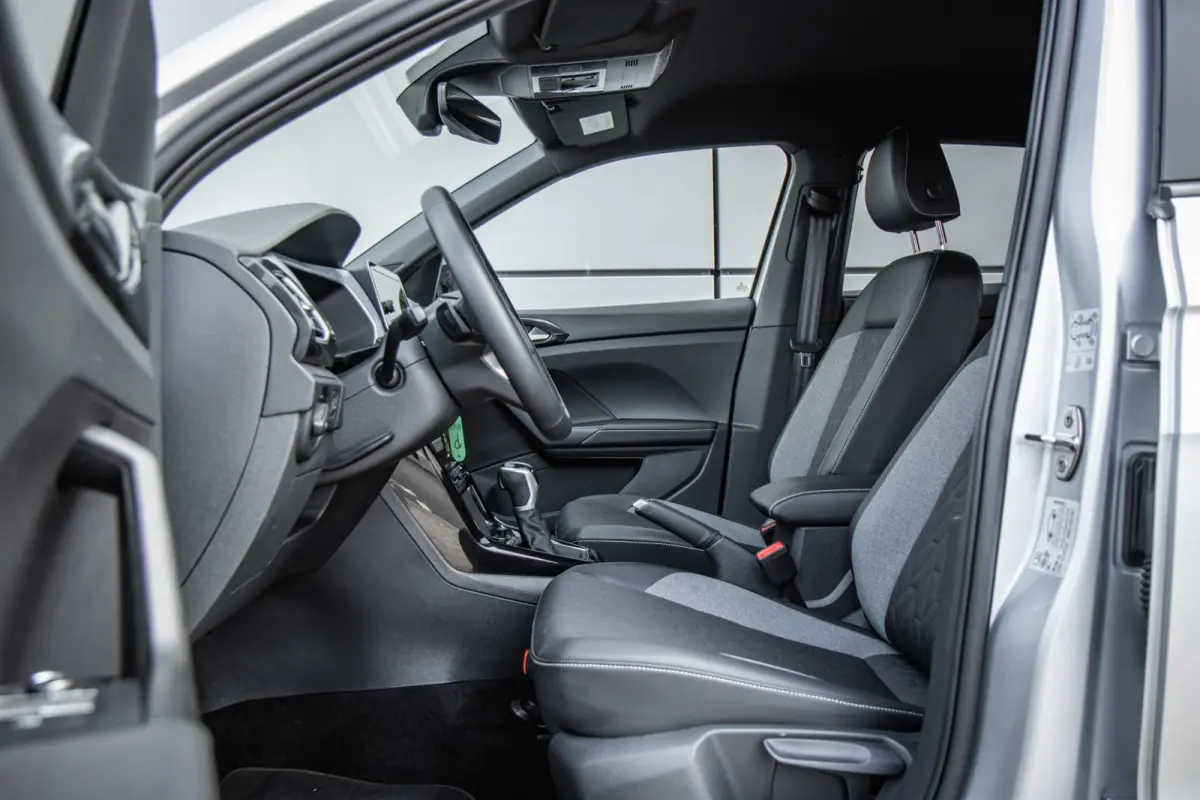 1.0 TSI 115pk DSG Life Edition | Trekhaak Afneembaar | Stoelverwarming | Navigatie | Parkeersensoren | 17'' Velgen