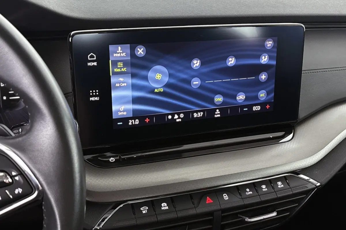 1.4 TSI iV PHEV Business Edition Keyless Apple CarPlay 17"