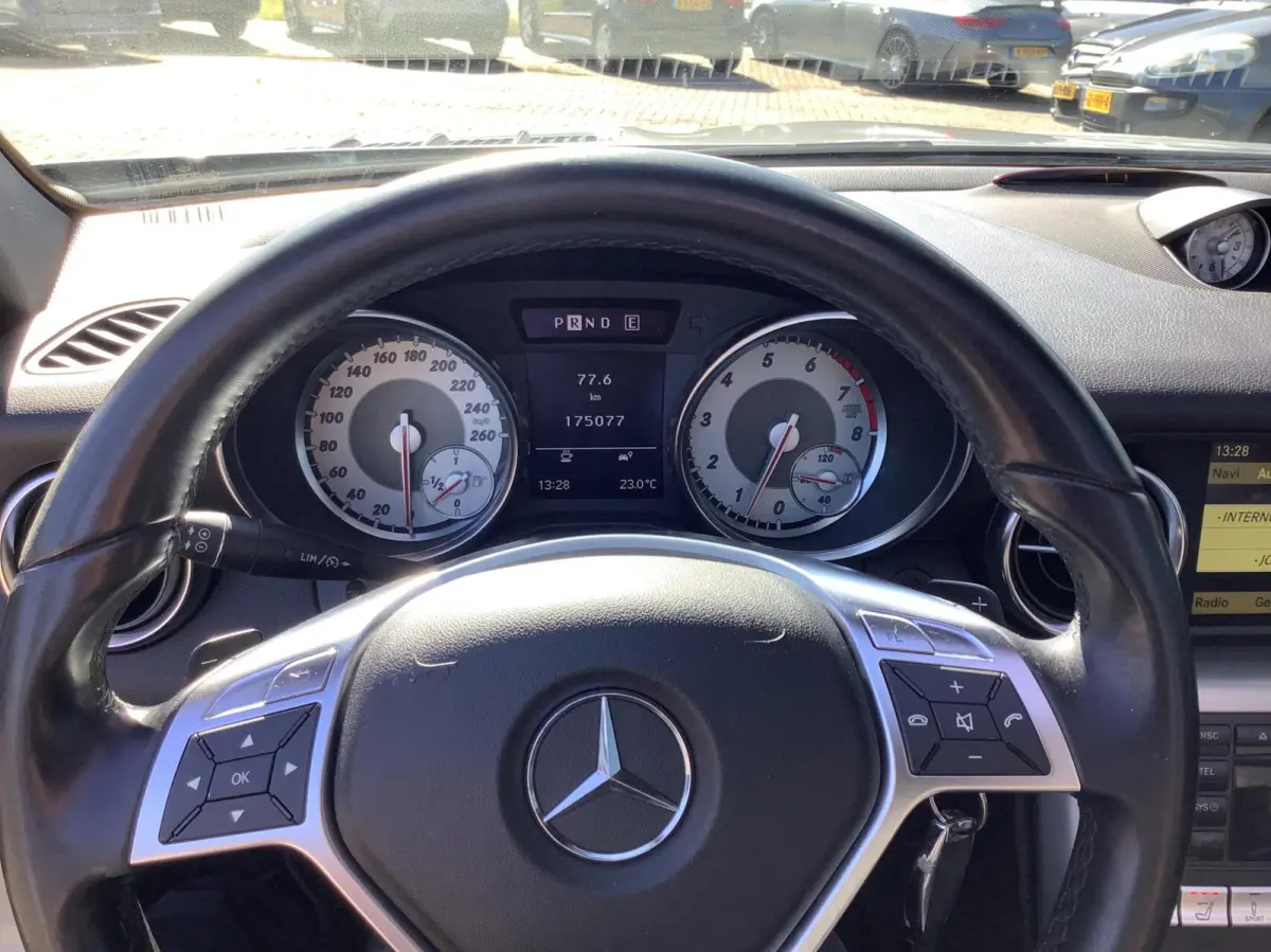 250 Edition automaat, nekverwarming, harman kardon, zeer compleet