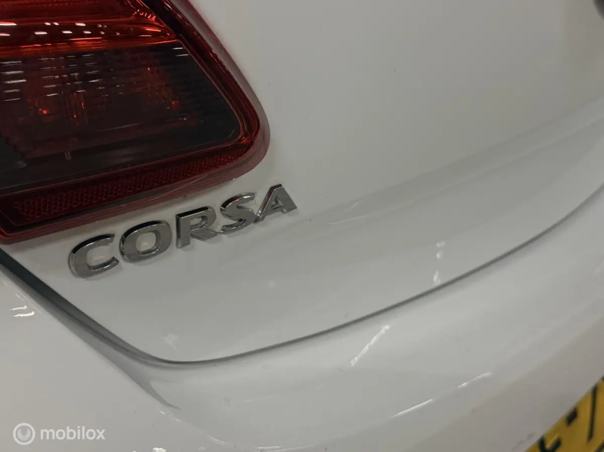1.4 Edition stuur en stoelverwarming/carplay/crui