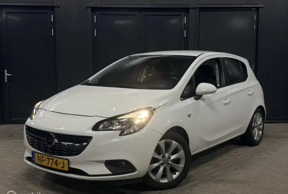 1.4 Edition stuur en stoelverwarming/carplay/crui