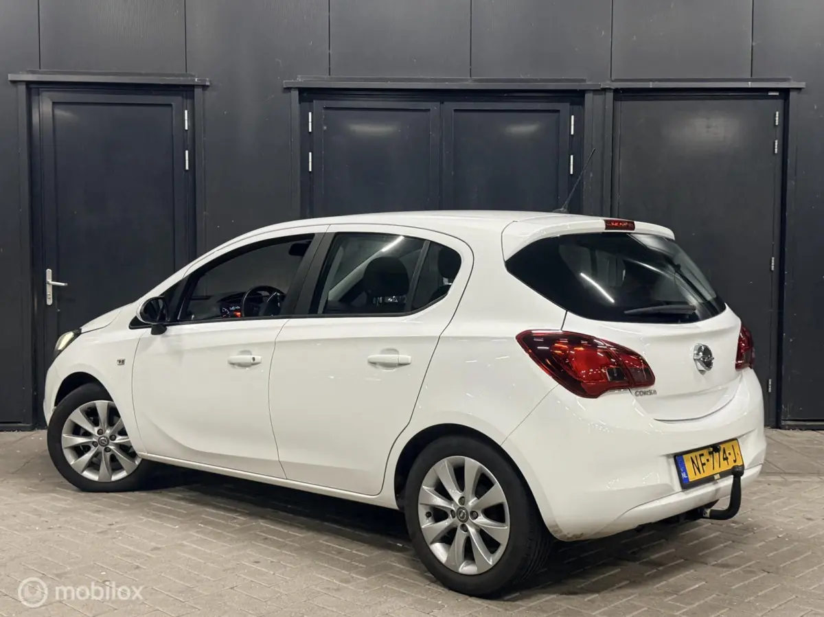 1.4 Edition stuur en stoelverwarming/carplay/crui