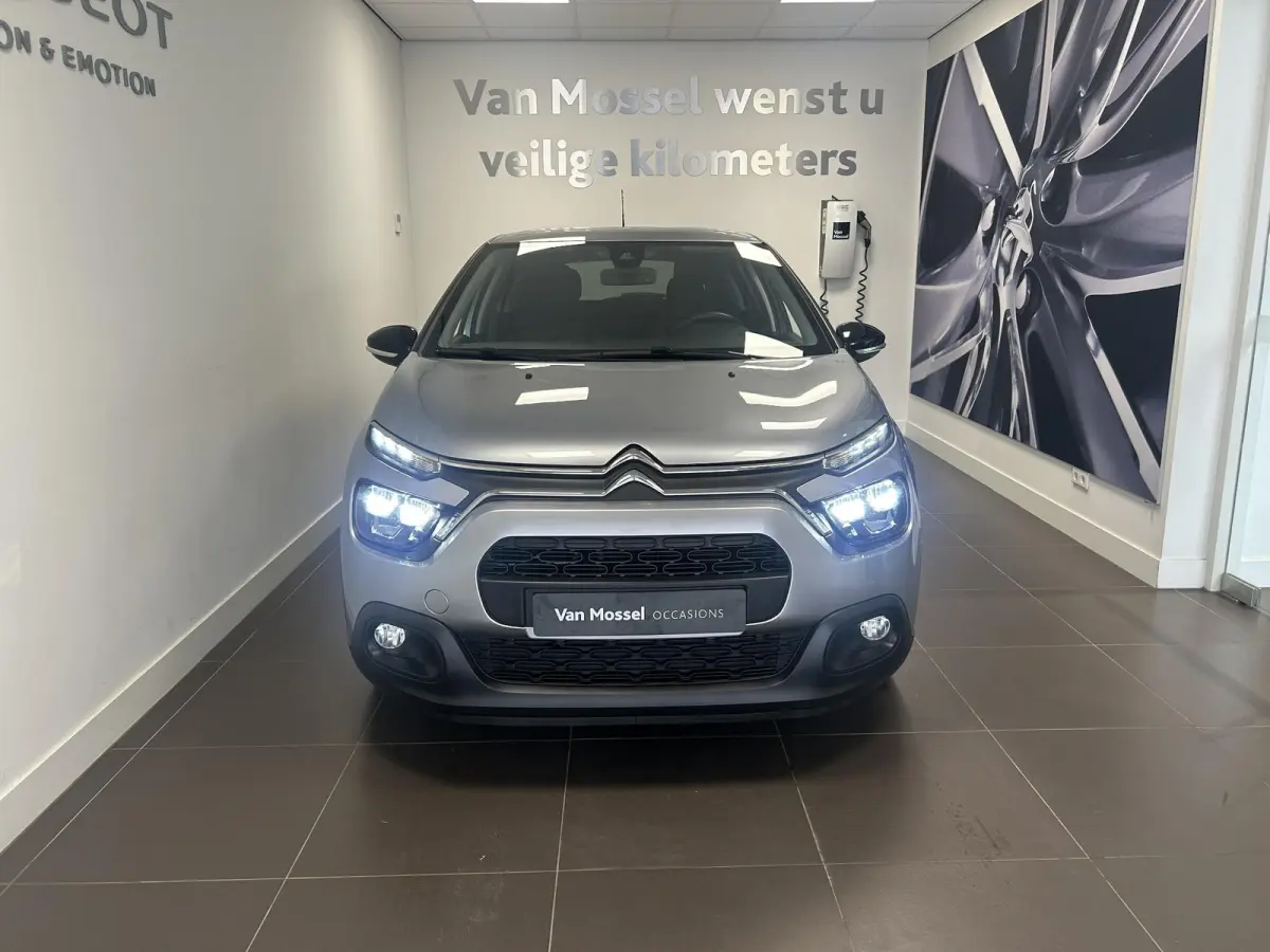 1.2 PureTech Feel | Navigatie | Climate control | Apple Carplay/Android Auto