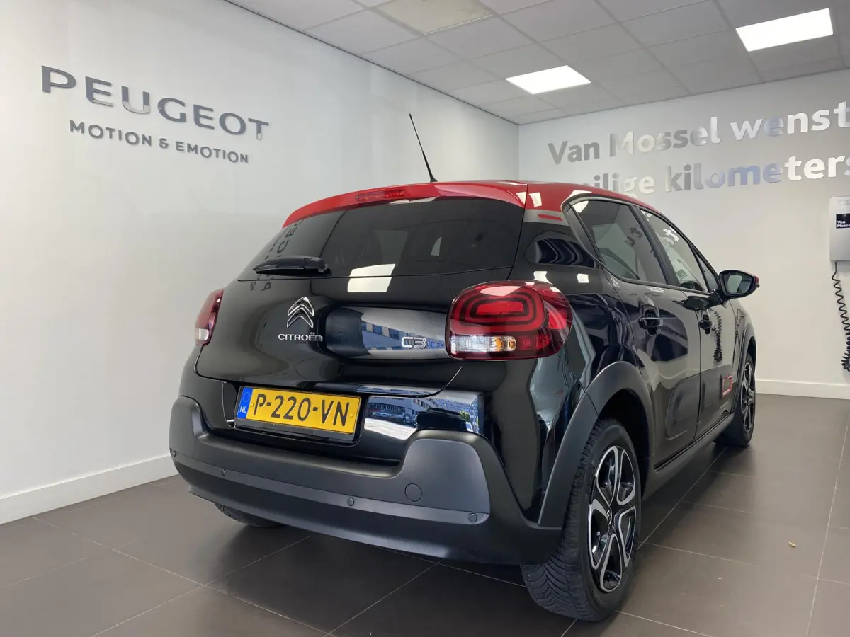1.2 PureTech Feel | Navigatie | Parkeerhulp | Cruise Control | Apple CarPlay/Android Auto