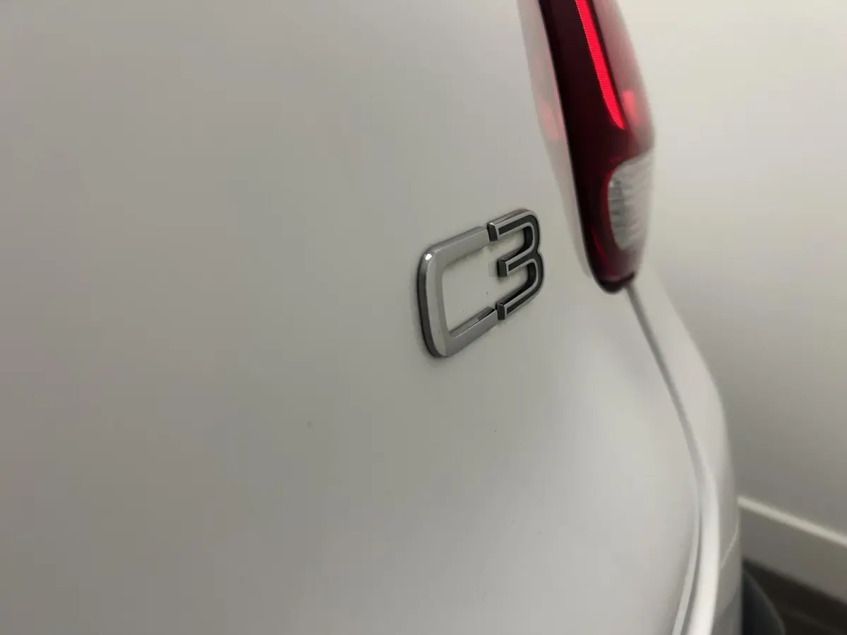 1.2 PureTech C-Series | Cruise Control | Airco | Parkeerhulp | Apple CarPlay/Android Auto