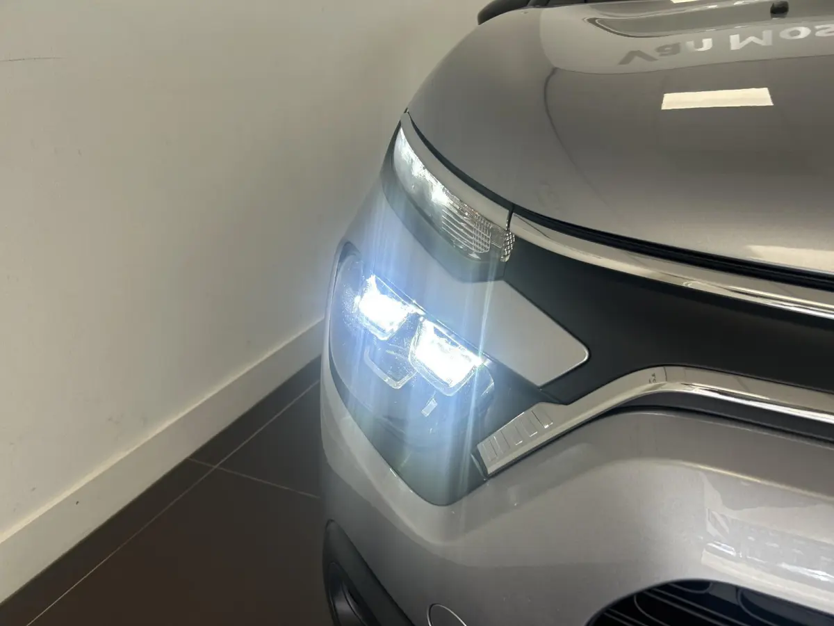 1.2 PureTech Feel | Navigatie | Parkeersensoren | Apple Carplay/Android Auto