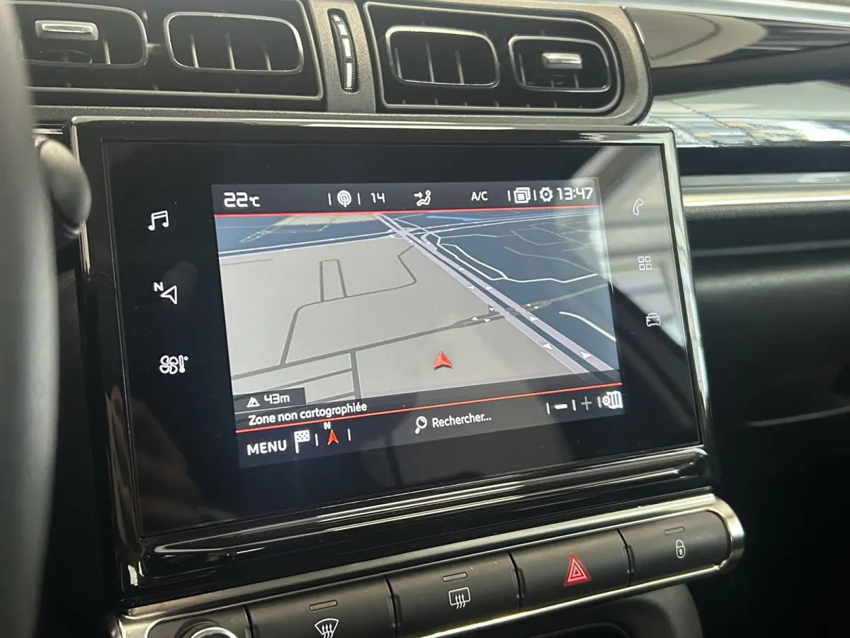 1.2 PureTech Feel | Navigatie | Parkeersensoren | Apple Carplay/Android Auto