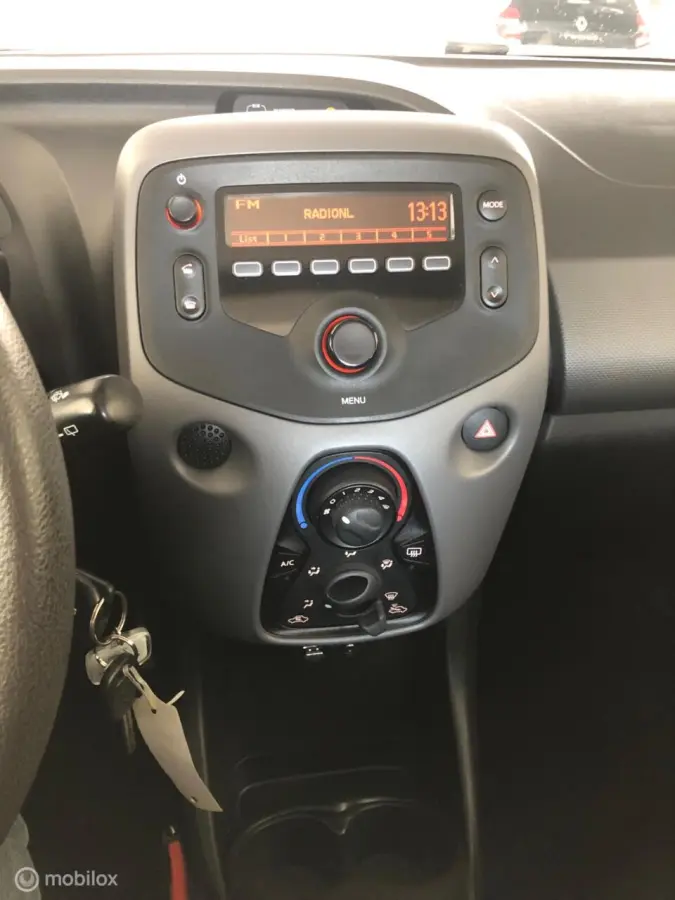 1.0 e-VTi 4DRS AIRCO ELL PAKK LED ..