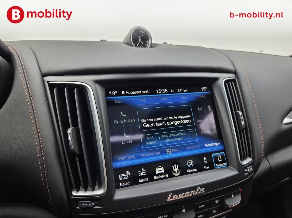 3.0 V6 SQ4 AWD GranLusso "Verde Ossido" Panoramadak NL auto! | Harman/Kardon | Soft Close | Achteruitrijcamera | Elek. Stoelen