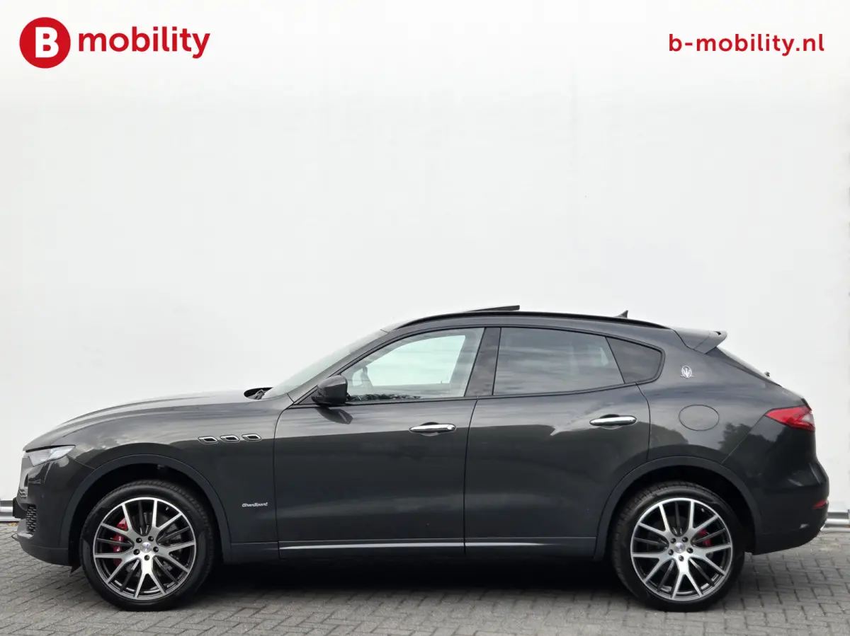 3.0 V6 SQ4 AWD GranLusso "Verde Ossido" Panoramadak NL auto! | Harman/Kardon | Soft Close | Achteruitrijcamera | Elek. Stoelen