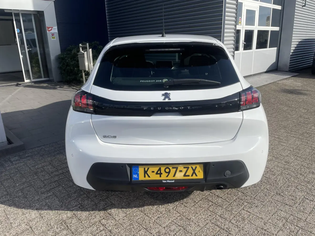 1.2 PureTech Active Pack | Airco | Cruise Control | Apple Carplay/ Android Auto |