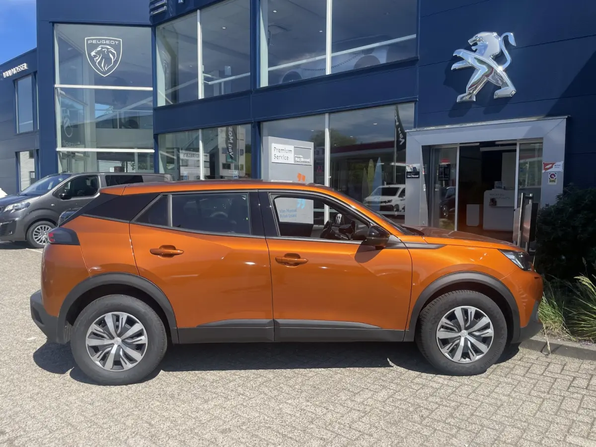 1.2 PureTech Active | Airco | Parkeersensoren | Apple Carplay/ Android Auto |