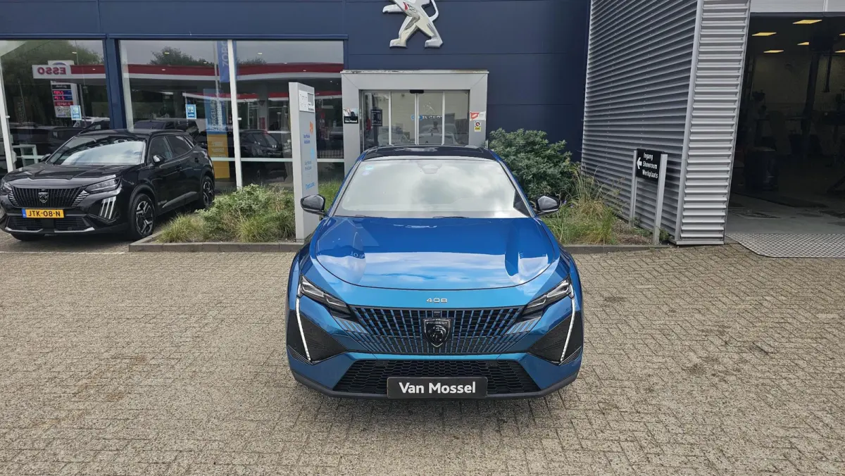 1.6 HYbrid GT 225 EAT8 First Edition | Navigatie | Alcantara | Camera