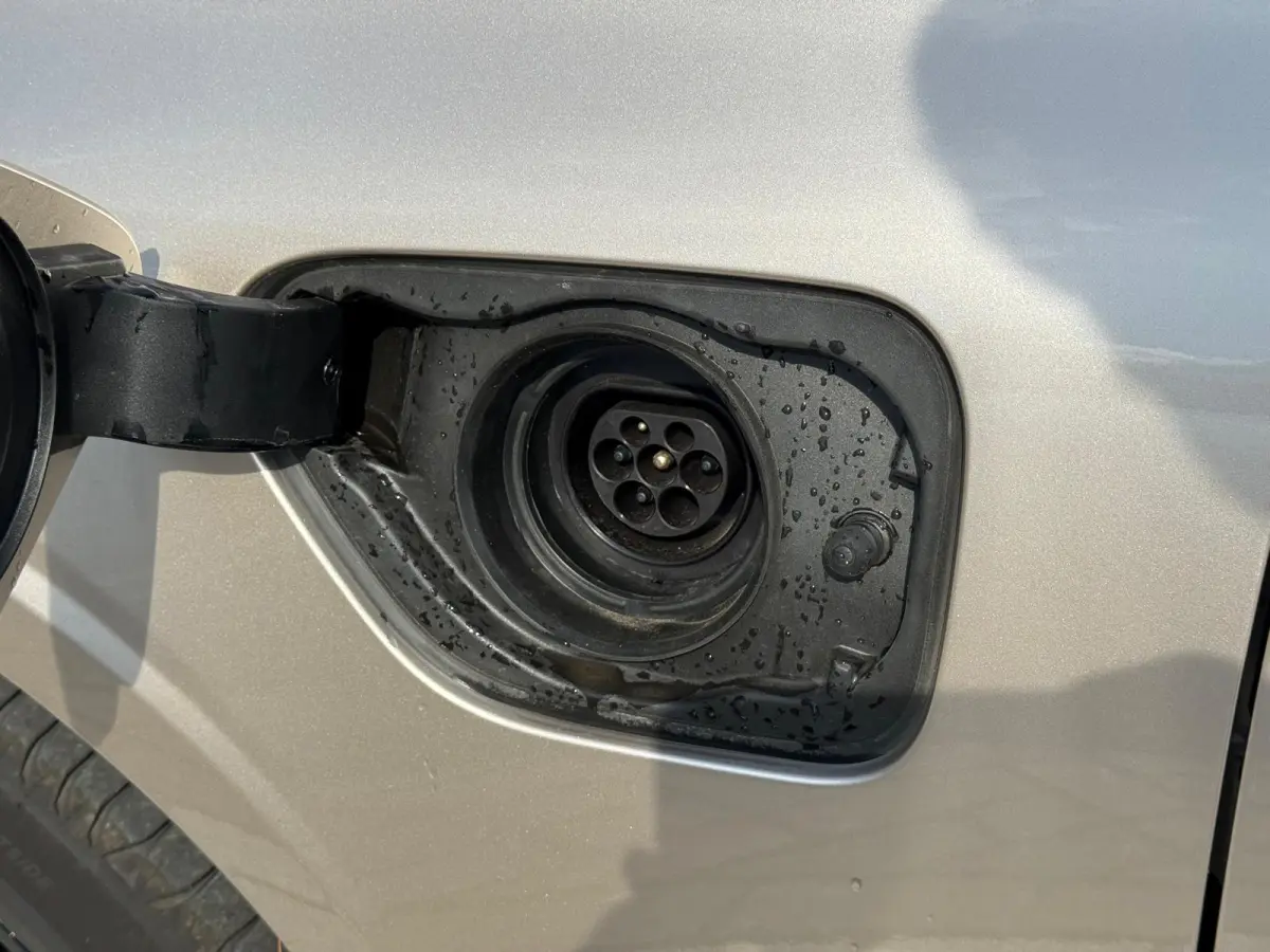 T8 Plug-in hybrid AWD Plus Dark | Panoramadak | Trekhaak | T8 Performance Edition | 60 Graden Camera | Harman / Kardon |