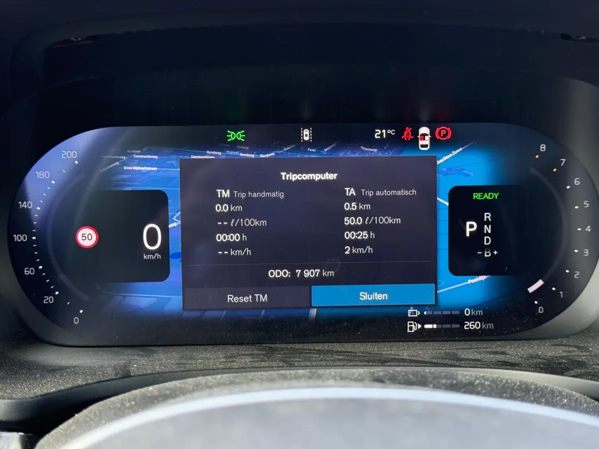 T8 Plug-in hybrid AWD Plus Dark | Panoramadak | Trekhaak | T8 Performance Edition | 60 Graden Camera | Harman / Kardon |
