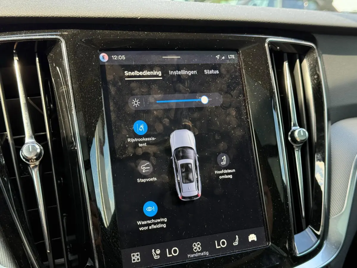 T8 Plug-in hybrid AWD Plus Dark | Panoramadak | Trekhaak | T8 Performance Edition | 60 Graden Camera | Harman / Kardon |