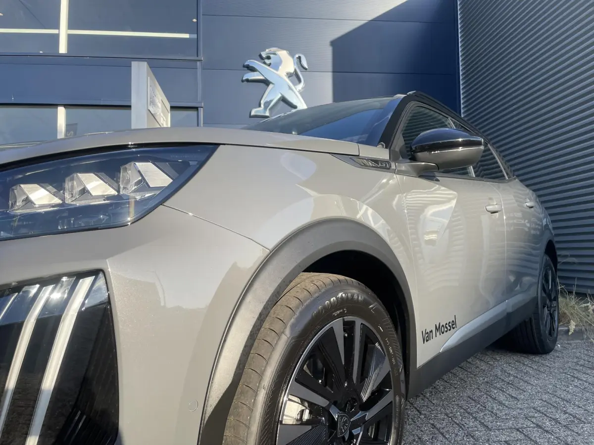 1.2 Hybrid 145 GT