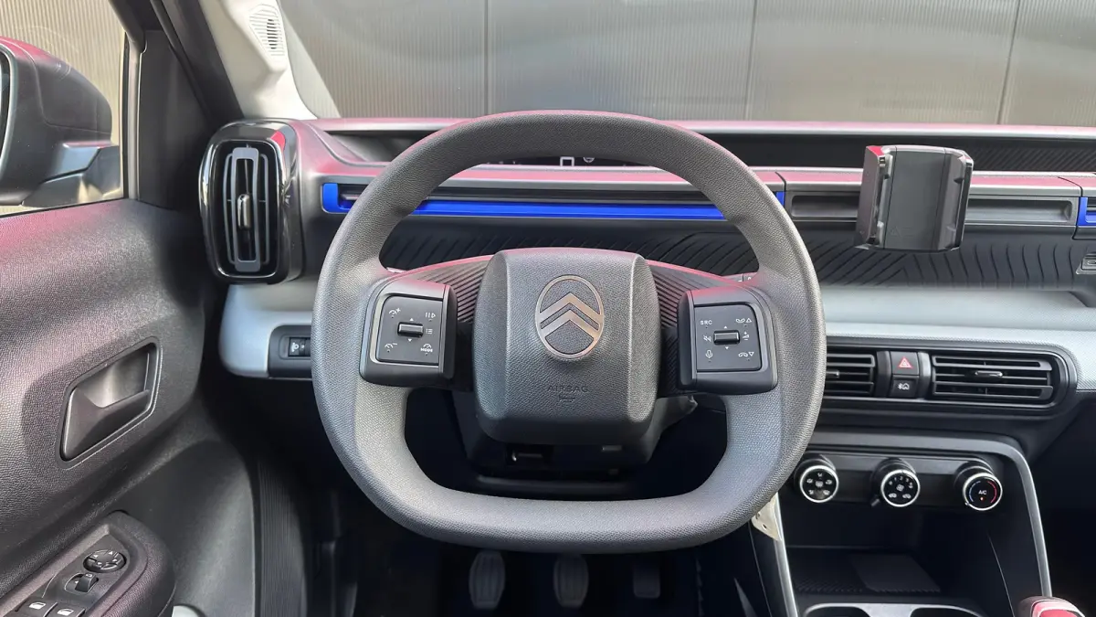 1.2 Turbo 100pk You | Cruise Control | Airco | Elektrische Ramen Voor | Parkeersensoren Achter | Lane Assist | Verkeersborden Herkenning | Cruise Control | Airco | Elektrische Ramen Voor | P