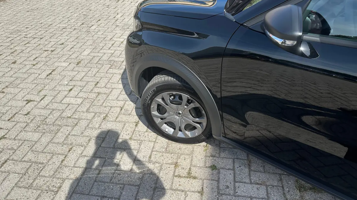 1.2 Turbo 100pk You | Cruise Control | Airco | Elektrische Ramen Voor | Parkeersensoren Achter | Lane Assist | Verkeersborden Herkenning | Cruise Control | Airco | Elektrische Ramen Voor | P
