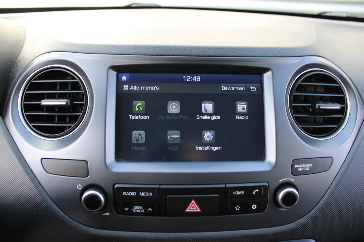 1.0i Comfort | Airco | Apple Carplay/Android Auto|telefoonintegratie premium | Cruisecontrol standaard