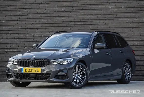 320d 190Pk Aut. | High Executive | M-sport | 360° Camera | Trekhaak | 18'' | Dravit Grau