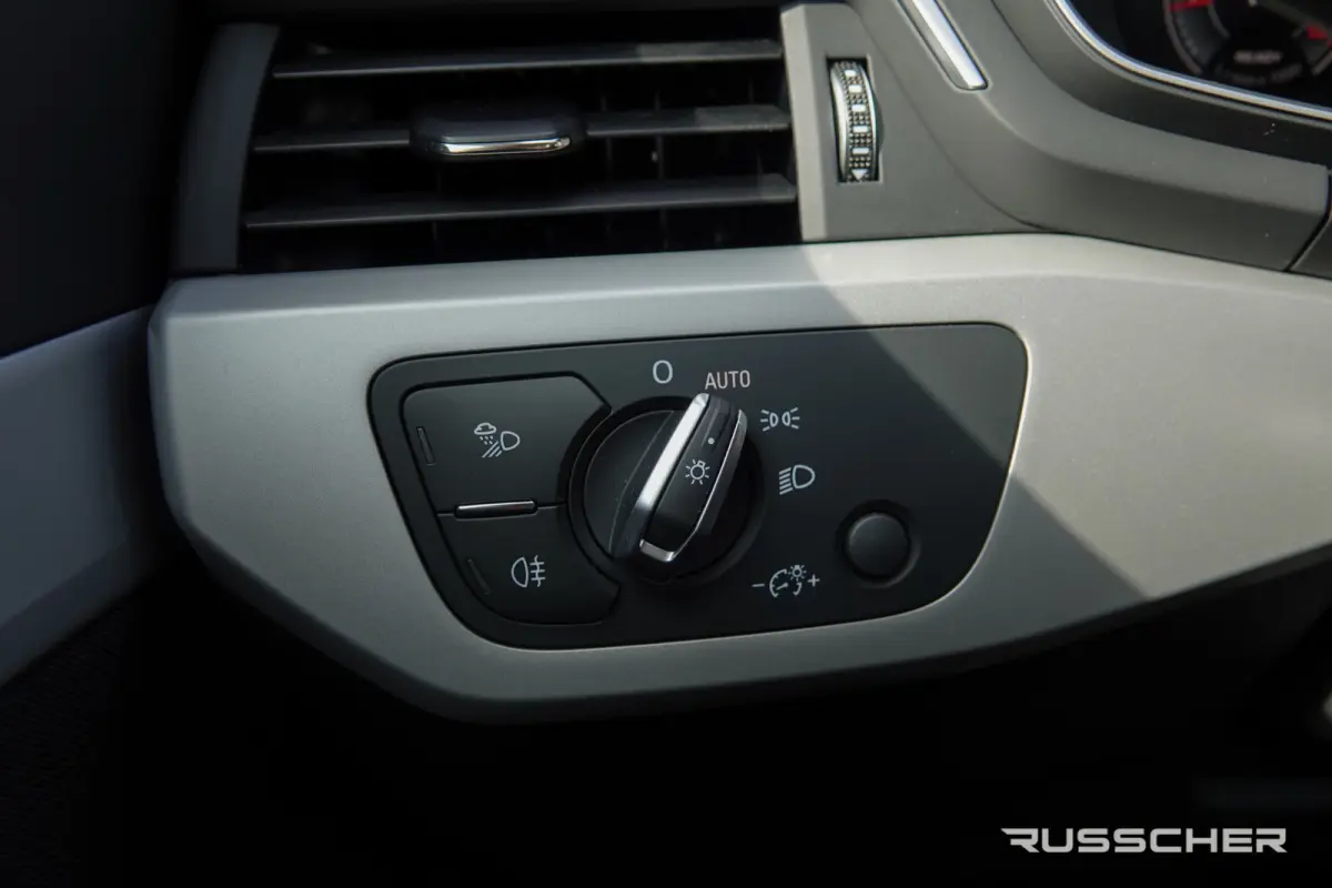 35TFSI 150Pk Aut. | S-Line | LED | Black Optiek | Trekhaak | 19''