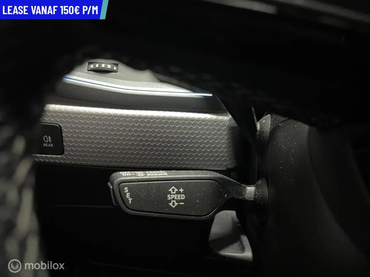 citycarver 35 TFSI 150 pk S TRONIC 3 X SLINE LED XENON NAVI CARPLAY CRUISE Advanced Edition