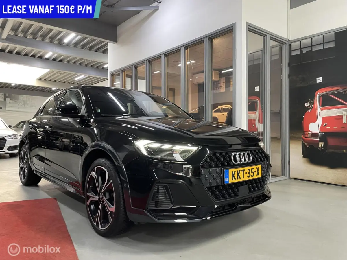citycarver 35 TFSI 150 pk S TRONIC 3 X SLINE LED XENON NAVI CARPLAY CRUISE Advanced Edition