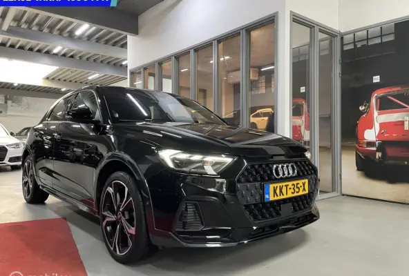 citycarver 35 TFSI 150 pk S TRONIC 3 X SLINE LED XENON NAVI CARPLAY CRUISE Advanced Edition