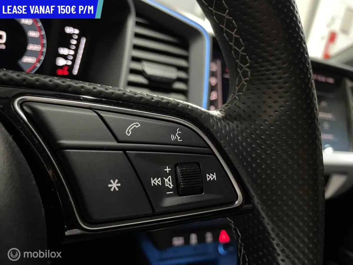citycarver 35 TFSI 150 pk S TRONIC 3 X SLINE LED XENON NAVI CARPLAY CRUISE Advanced Edition