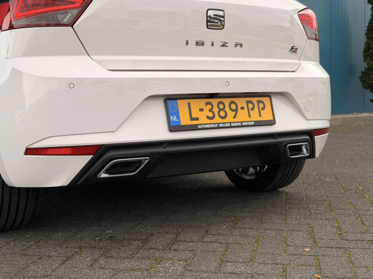 1.0 TSI FR Business Intense CARPLAY | CAM | 18"LMV | CRUISE | NAV | CAM | PDC | NAP | 1'EIG