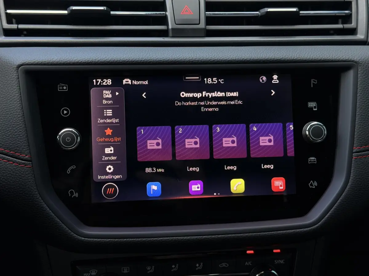 1.0 TSI FR Business Intense CARPLAY | CAM | 18"LMV | CRUISE | NAV | CAM | PDC | NAP | 1'EIG