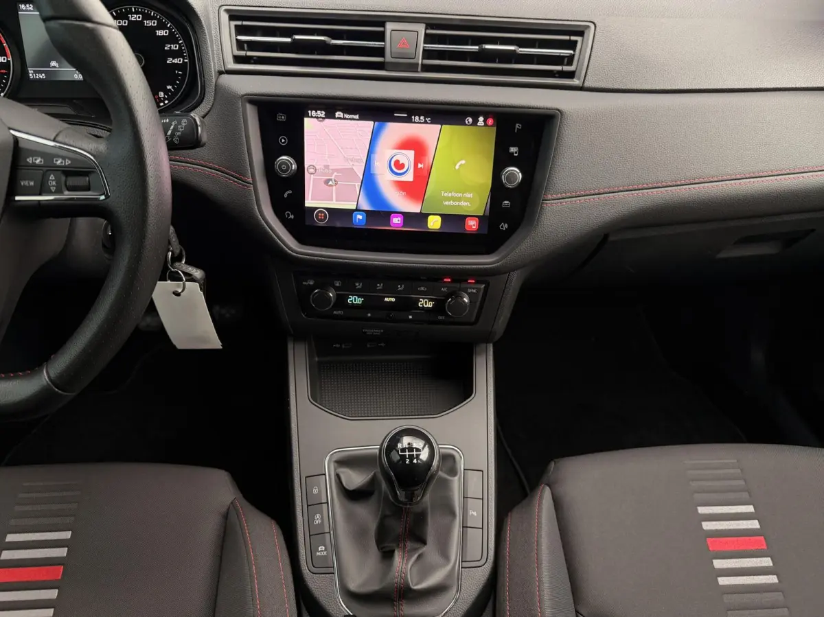 1.0 TSI FR Business Intense CARPLAY | CAM | 18"LMV | CRUISE | NAV | CAM | PDC | NAP | 1'EIG
