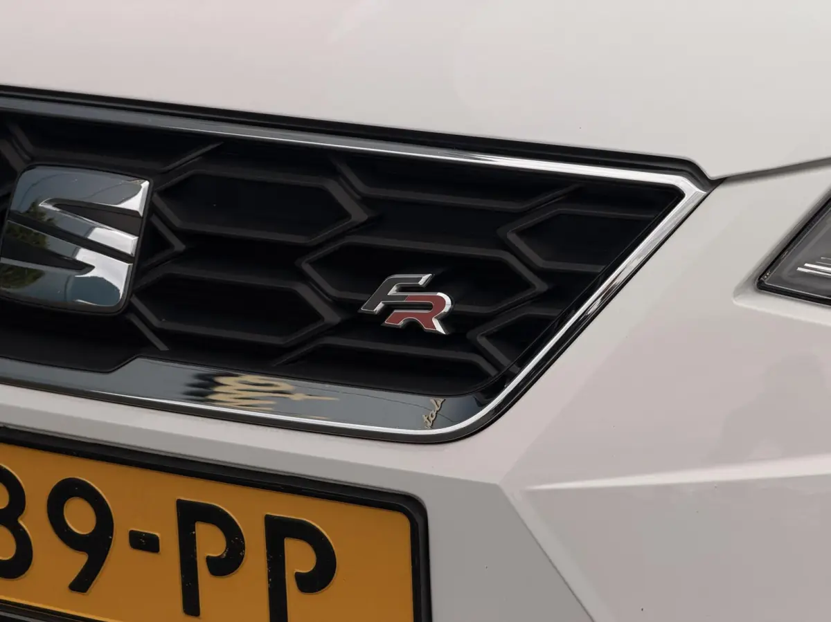 1.0 TSI FR Business Intense CARPLAY | CAM | 18"LMV | CRUISE | NAV | CAM | PDC | NAP | 1'EIG