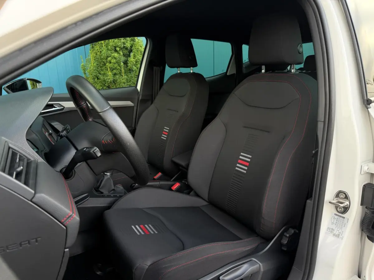 1.0 TSI FR Business Intense CARPLAY | CAM | 18"LMV | CRUISE | NAV | CAM | PDC | NAP | 1'EIG