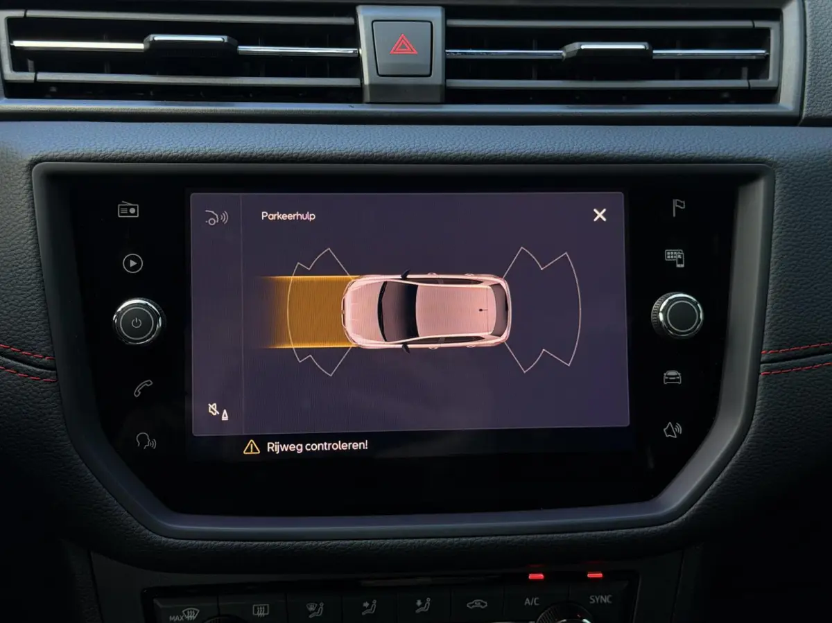 1.0 TSI FR Business Intense CARPLAY | CAM | 18"LMV | CRUISE | NAV | CAM | PDC | NAP | 1'EIG