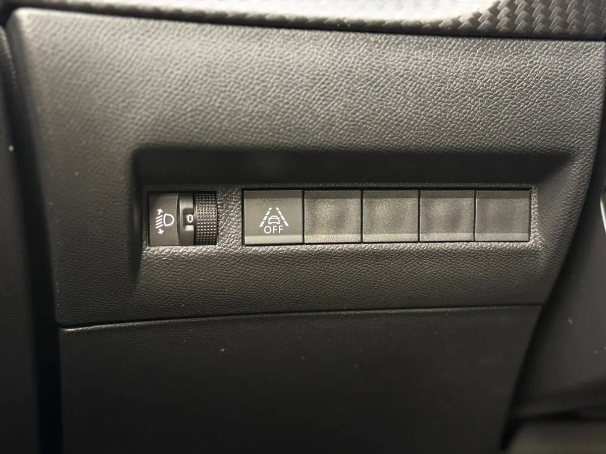1.2 PureTech Allure Pack | Cruise | DAB | Camera
