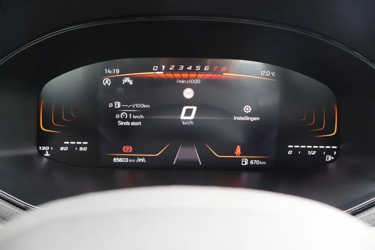 1.0 EcoTSI 95pk Style | Carplay | PDC | DAB Radio | Cruise Control