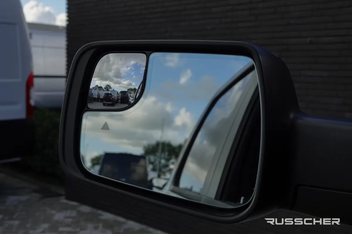 1500 5.7 V8 401Pk 4x4 | Crew Cab | Laramie | Leder | Achteruitrijcamera | Trekhaak | 20''
