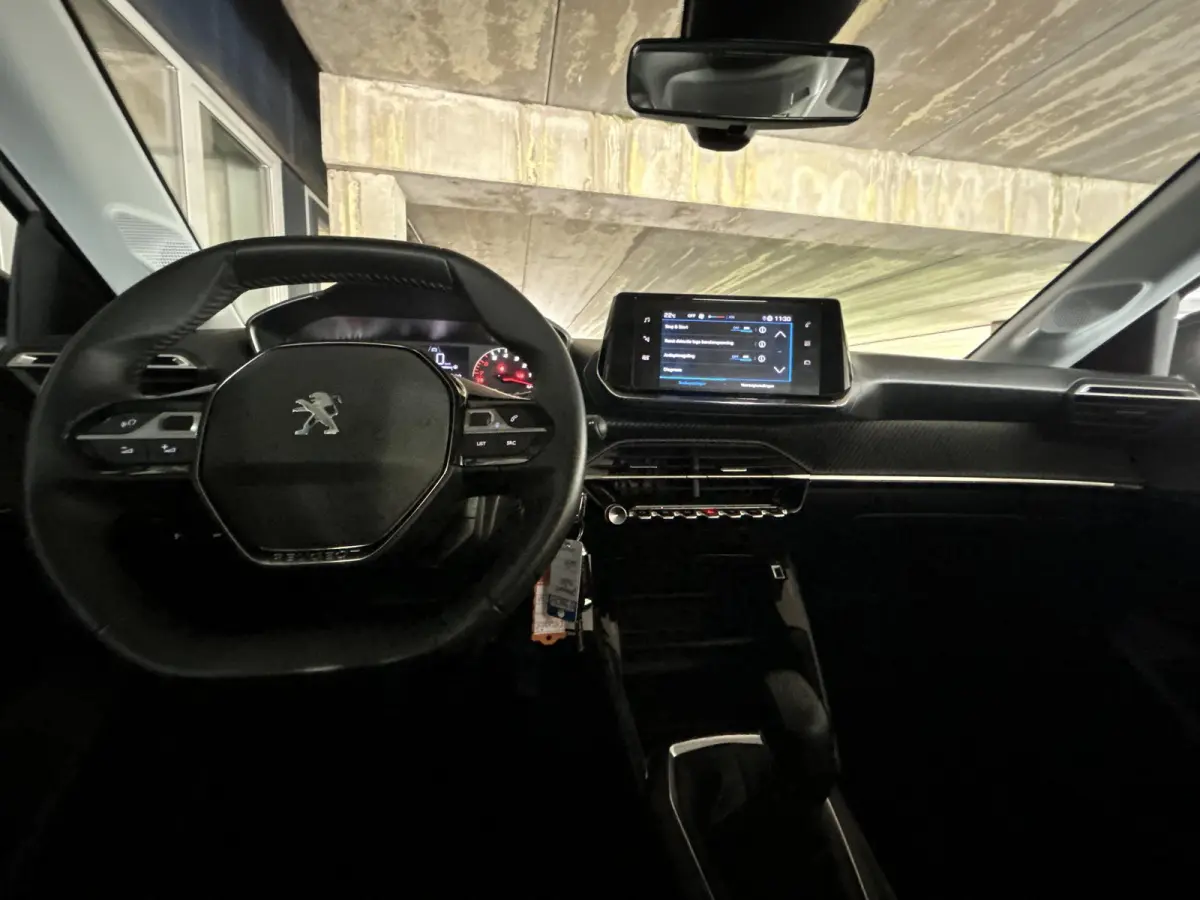 1.2 PureTech Active | Cruise Control | Apple Carplay/Android Auto | Airco