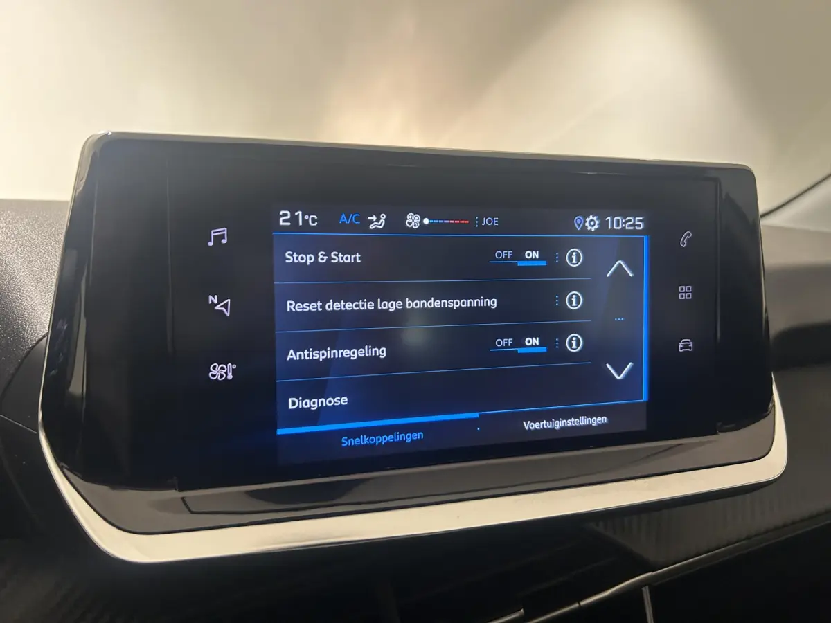 1.2 PureTech Active | Cruise Control | Apple Carplay/Android Auto | Airco