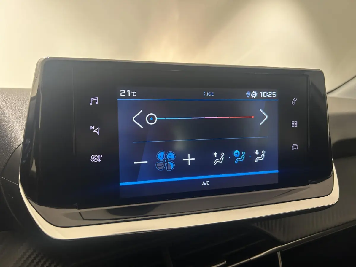 1.2 PureTech Active | Cruise Control | Apple Carplay/Android Auto | Airco
