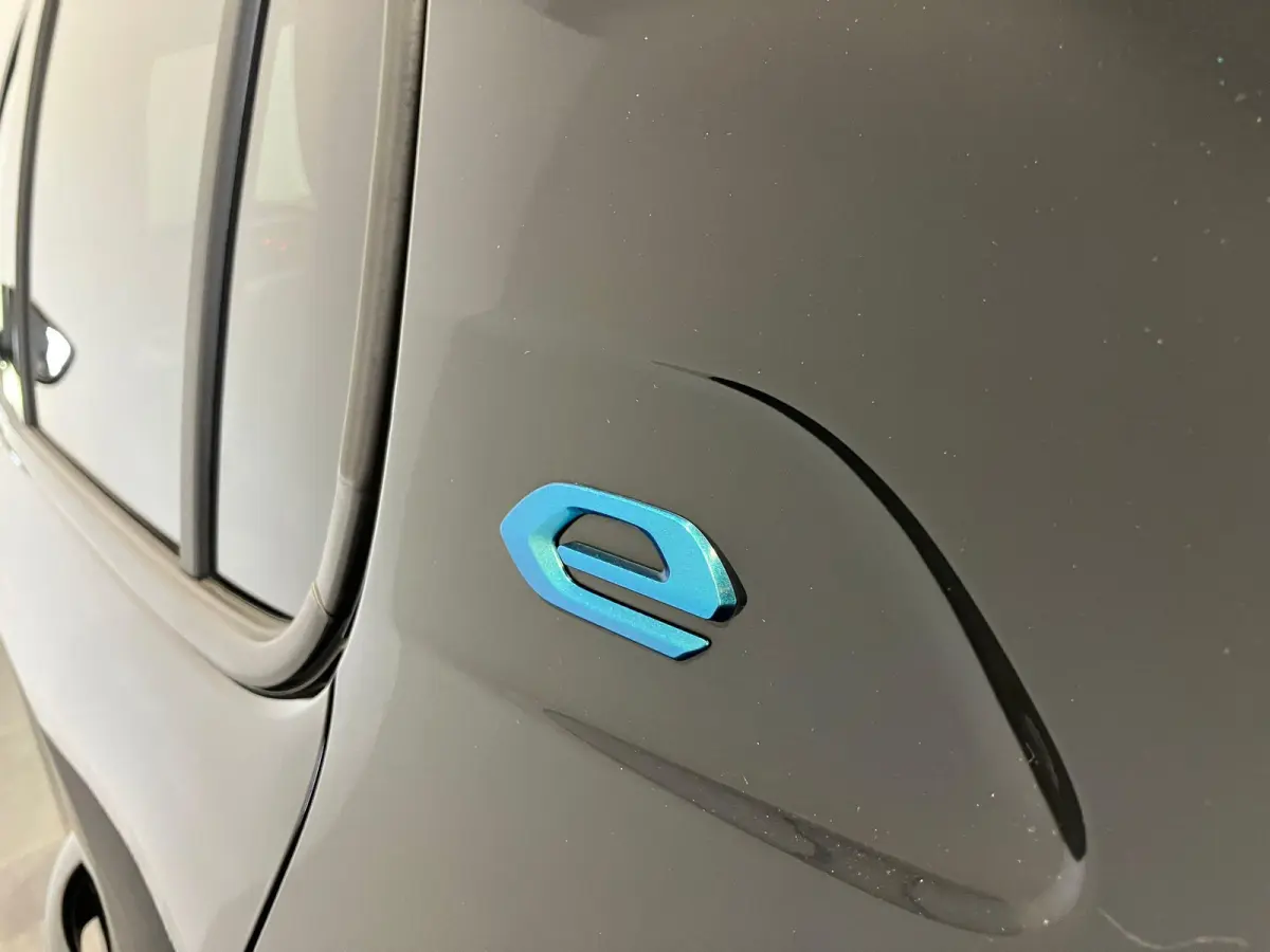 EV Allure 50 kWh | Navigatie | Camera | Climate control
