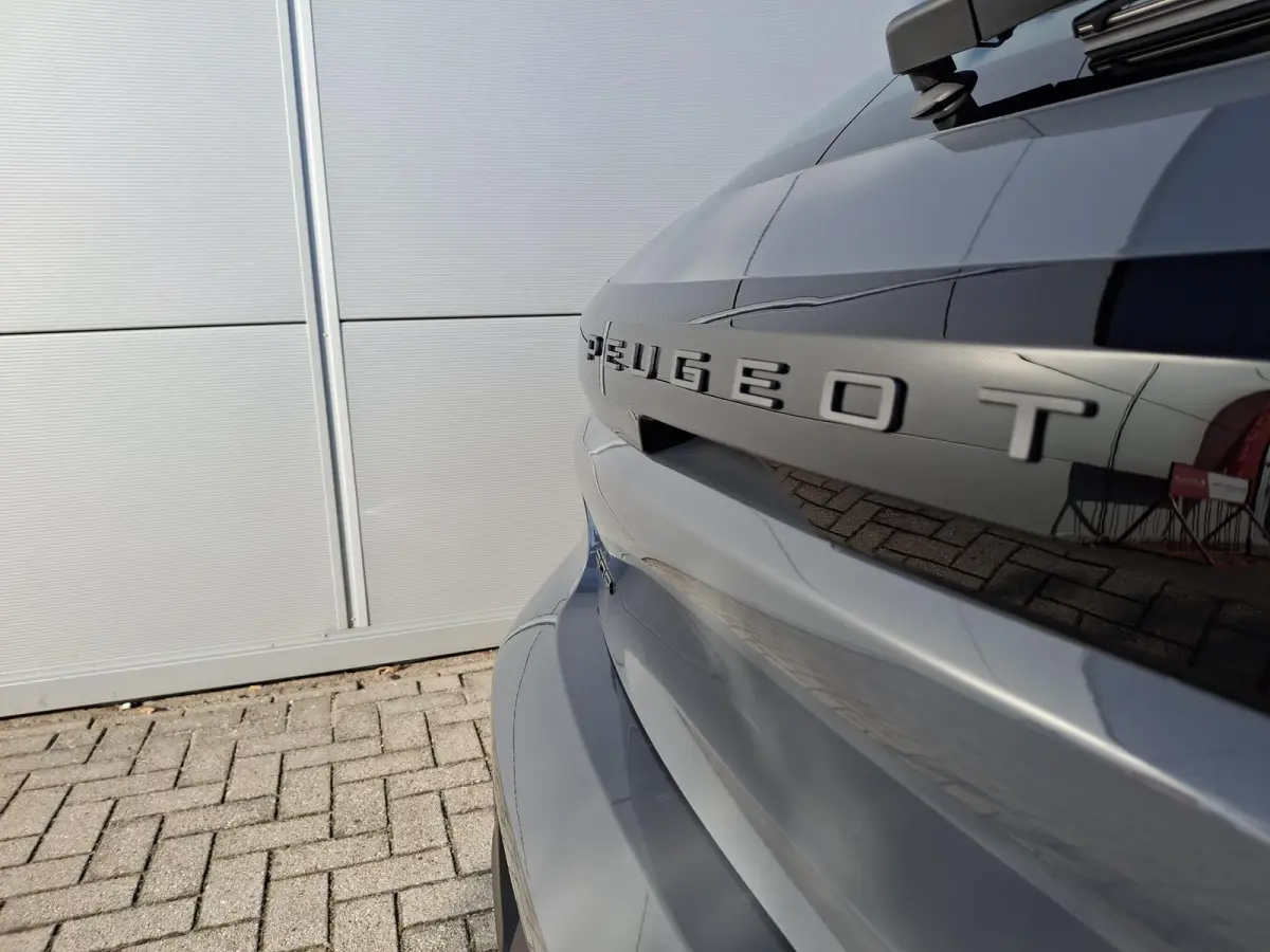 1.2 PureTech 75pk Active | Parkeersensoren | Apple Carplay/Android Auto | Airco
