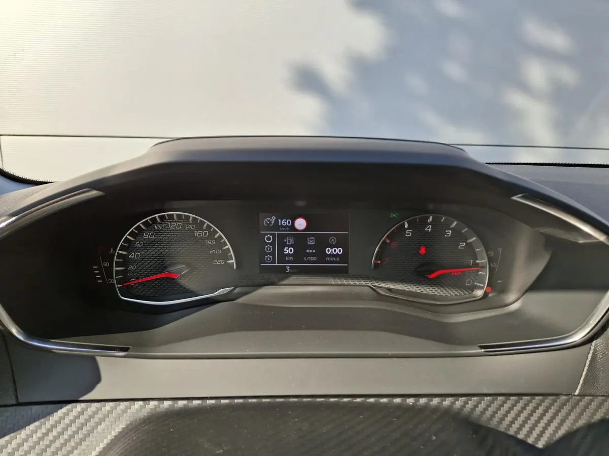 1.2 PureTech 75pk Active | Parkeersensoren | Apple Carplay/Android Auto | Airco